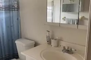 1011 SW 74th Ave, North Lauderdale, FL 33068 - Photo 9