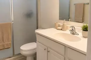 230 NE 26th Ave, Boynton Beach, FL 33435 - Photo 27