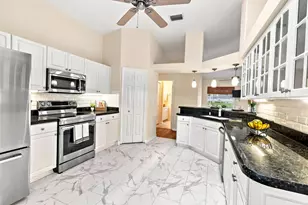240 53rd Cir, Vero Beach, FL 32968 - Photo 9