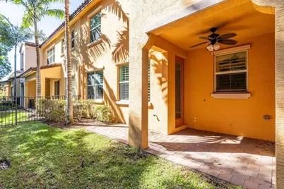 4628 Mediterranean Circle, Palm Beach Gardens, FL 33418 - Photo 17
