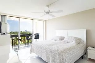 2000 Presidential Way, West Palm Beach, FL 33401 - Photo 17
