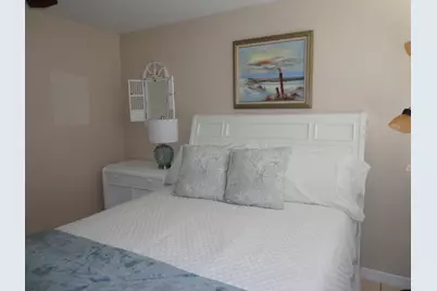 11751 Oleander Drive, Royal Palm Beach, FL 33411 - Photo 7