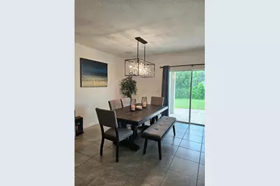1017 SW Longfellow Road, Port Saint Lucie, FL 34953 - Photo 11