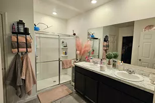1017 SW Longfellow Rd, Port Saint Lucie, FL 34953 - Photo 17
