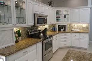 156 Thornton Dr, Palm Beach Gardens, FL 33418 - Photo 5