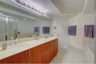 401 SW 4th Avenue #808, Fort Lauderdale, FL 33315 - Photo 17