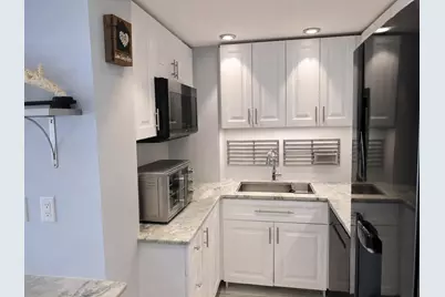 2800 N Flagler Drive #407, West Palm Beach, FL 33407 - Photo 3