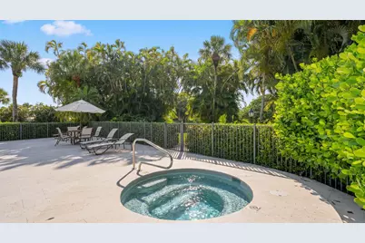 13400 Polo Rd #203, Wellington, FL 33414 - Photo 25