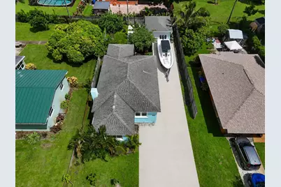411 Evergreen Drive, Lake Park, FL 33403 - Photo 41