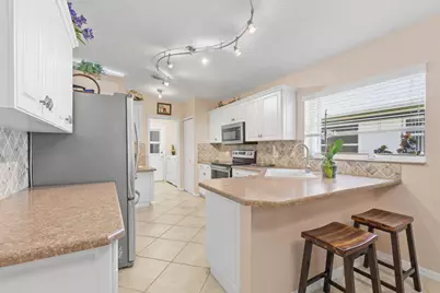 6156 Alexandria Circle, Fort Pierce, FL 34982 - Photo 7