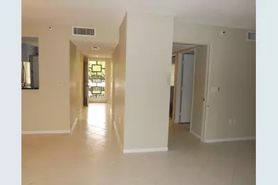 6112 Huntwick Terrace #205, Delray Beach, FL 33484 - Photo 9