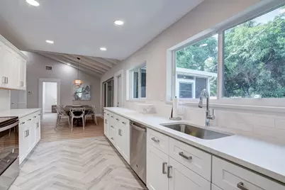 1910 NE 2nd Avenue, Delray Beach, FL 33444 - Photo 15
