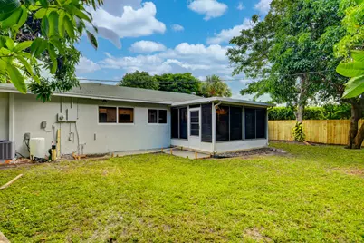 1910 NE 2nd Avenue, Delray Beach, FL 33444 - Photo 33