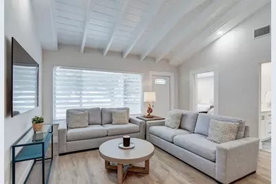 1910 NE 2nd Avenue, Delray Beach, FL 33444 - Photo 7