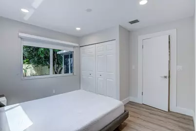 1910 NE 2nd Avenue, Delray Beach, FL 33444 - Photo 25
