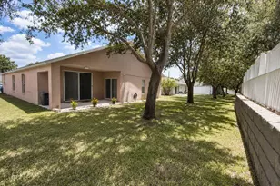 5102 Ayrshire Dr, Spring Hill, FL 34609 - Photo 11