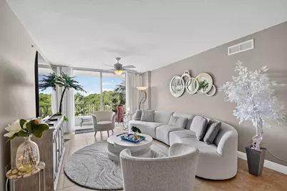 700 E Boynton Beach Boulevard #410, Boynton Beach, FL 33435 - Photo 11