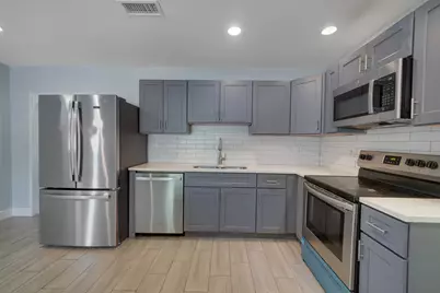 1060 NW 49th Court, Deerfield Beach, FL 33064 - Photo 9