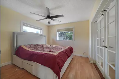 1060 NW 49th Court, Deerfield Beach, FL 33064 - Photo 13