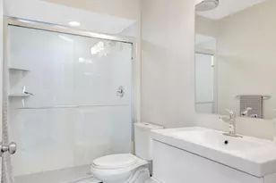 363 Prestwick Cir, Palm Beach Gardens, FL 33418 - Photo 17