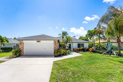 140 Arrowhead Circle, Jupiter, FL 33458 - Photo 1