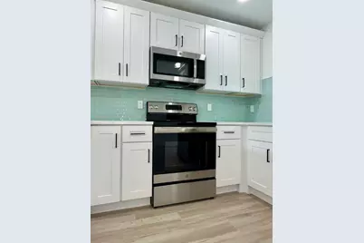 140 SW 5th Avenue, Delray Beach, FL 33444 - Photo 13