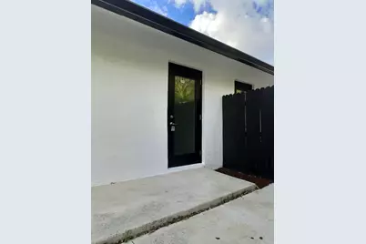 140 SW 5th Avenue, Delray Beach, FL 33444 - Photo 3