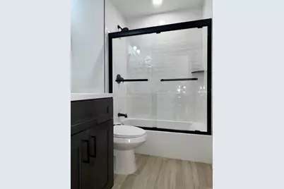140 SW 5th Avenue, Delray Beach, FL 33444 - Photo 15