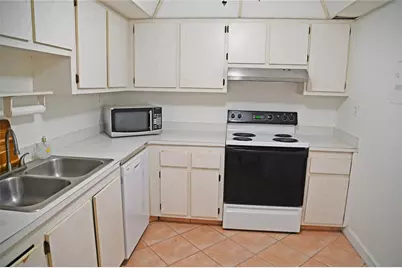 525 N Ocean Boulevard #923, Pompano Beach, FL 33062 - Photo 5