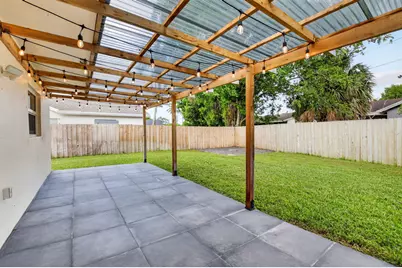9686 SW 2nd Street, Boca Raton, FL 33428 - Photo 17