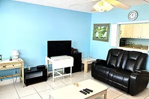 110 Markham F, Deerfield Beach, FL 33442 - Photo 9