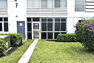 110 Markham F, Deerfield Beach, FL 33442 - Photo 3
