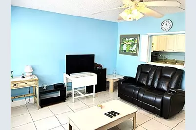 110 Markham F #110, Deerfield Beach, FL 33442 - Photo 9