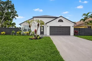 6325 Indian Wells Blvd, Boynton Beach, FL 33437 - Photo 1