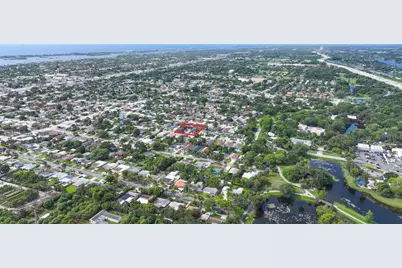 1000 W Lakewood Road, West Palm Beach, FL 33405 - Photo 5