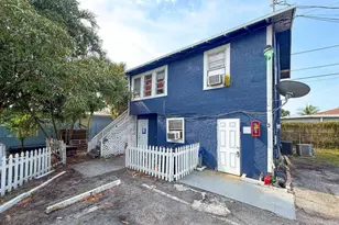 1000 W Lakewood Rd, West Palm Beach, FL 33405 - Photo 9