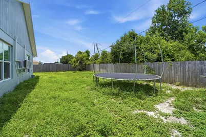 3088 Wainwright Street, Deltona, FL 32738 - Photo 5
