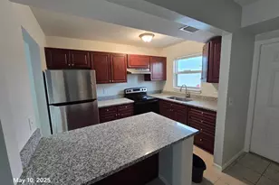 2976 SE Bonita St, Stuart, FL 34997 - Photo 3