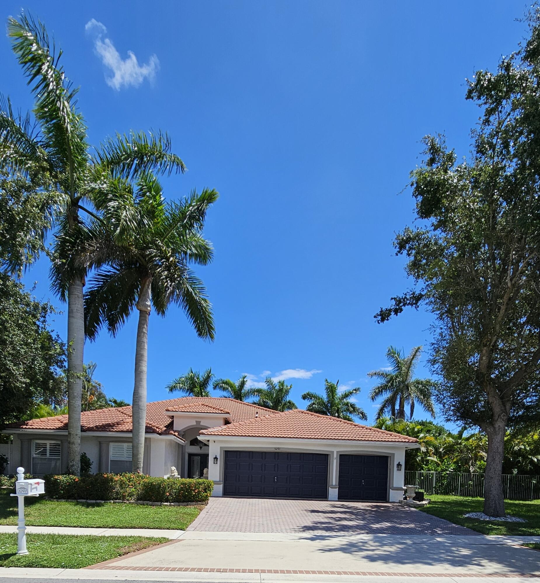 5291 Indianwood Village Ln - 5291 Indianwood Village Ln, Lake Worth, FL 33463 Luxury Property | Jose Angel Pina