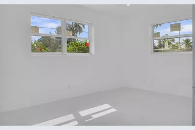 915 SW 3rd Street, Boynton Beach, FL 33435 - Photo 7