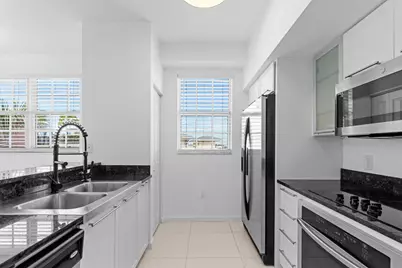 235 NE 1st Street #505, Delray Beach, FL 33444 - Photo 7