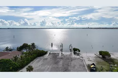 1811 Melaleuca Drive, Fort Pierce, FL 34949 - Photo 15