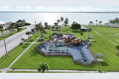 1811 Melaleuca Drive, Fort Pierce, FL 34949 - Photo 13