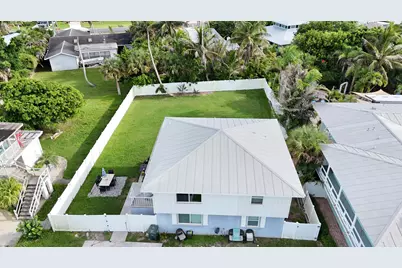 1811 Melaleuca Drive, Fort Pierce, FL 34949 - Photo 11