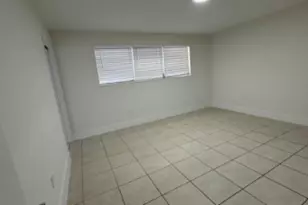 842 S 63rd Ave, Hollywood, FL 33023 - Photo 19