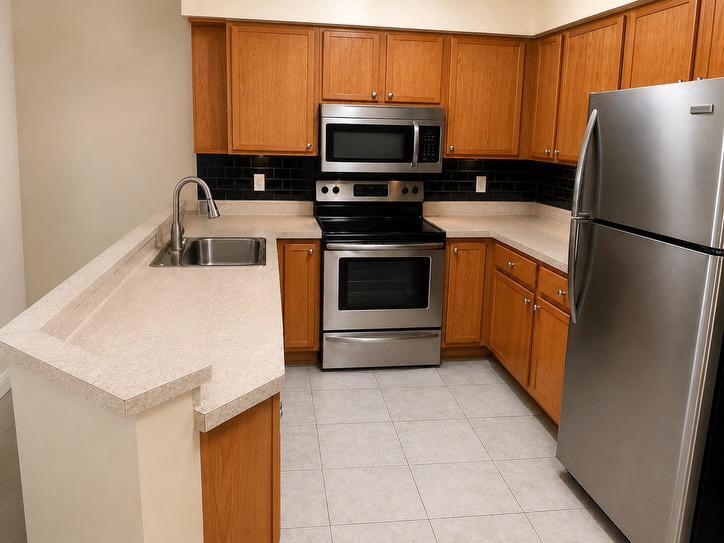 2445 SW 18th #406 main architectural view