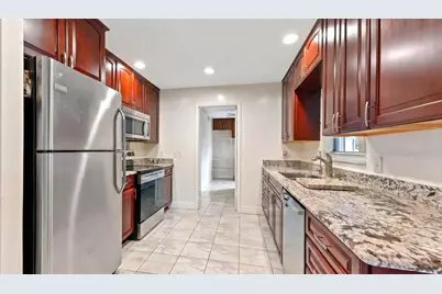 428 Alemeda Drive, Palm Springs, FL 33461 - Photo 5