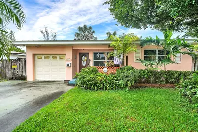 1106 S F Street, Lake Worth Beach, FL 33460 - Photo 1