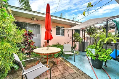1106 S F Street, Lake Worth Beach, FL 33460 - Photo 19