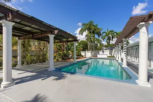 930 SE 10th Ct, Pompano Beach, FL 33060 - Photo 25
